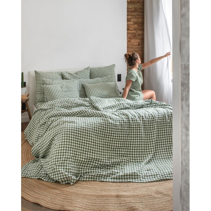 Linen bedding set in Forest green gingham. Linen duvet cover set. Green duvet cover. Farmhouse bedding. Queen king custom sizes MagicLinen